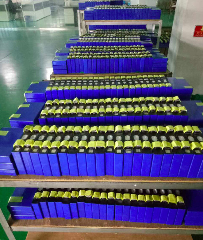 Chinese Producer 3.2 V 120AH Lifepo4 Battery Cell 3.2 Volt LFP Power Battery For EV/HEV/Scooters/Cars